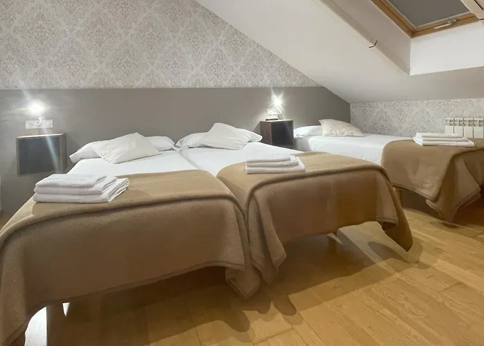 Hotel barato: Pension 23-Vinte E Tres